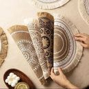 Sousplats Trançada com Franjas e Detalhes de Pompom para Sala de Jantar (Kit com 4x) - achatudostore